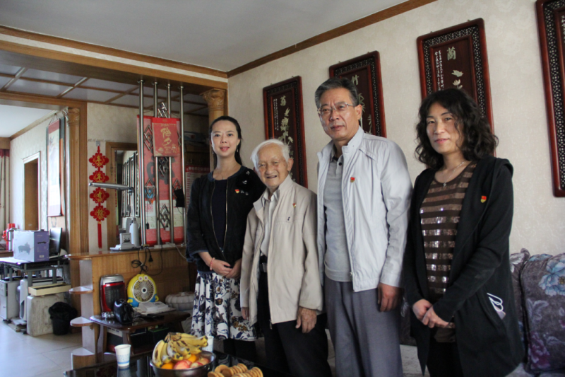 中共青海省第三建筑工程有限公司支部委員會開展“走訪慰問暖人心，紅色精神永傳承”活動