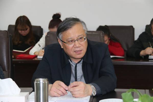 增強(qiáng)使命感和責(zé)任感，積極作為，為實現(xiàn)“十三五”良好開局而努力奮斗